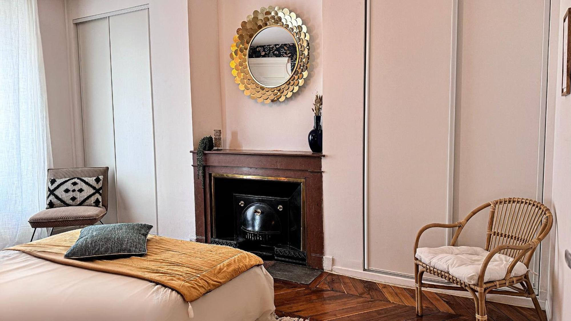 Suite Flamenco Oullins Dış mekan fotoğraf